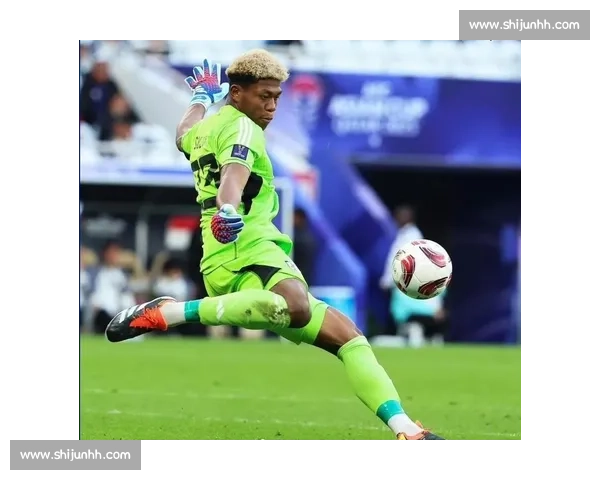 铃木彩艳：顶级联赛逐梦，婚姻计划暂搁置